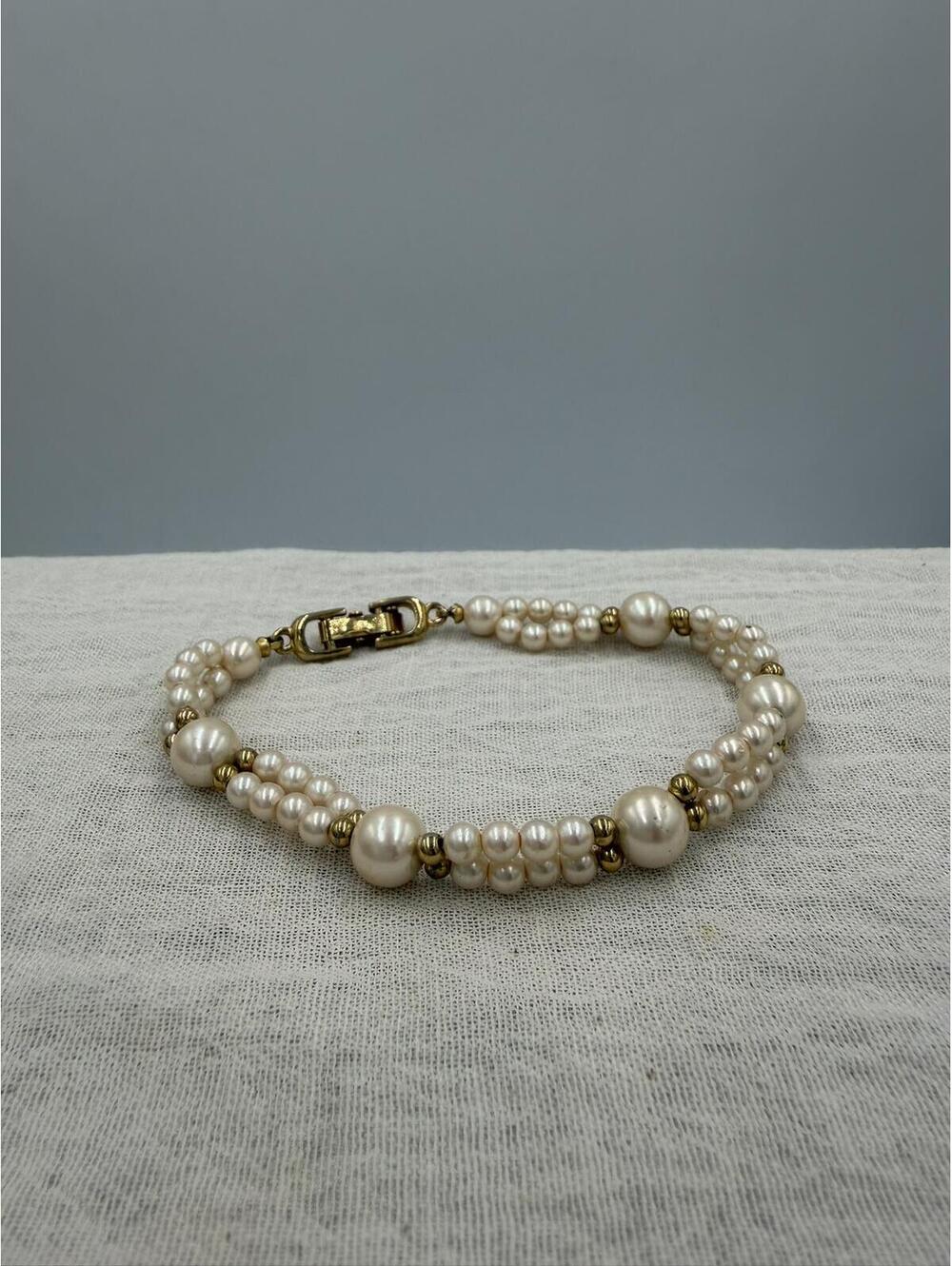 Vintage Faux Pearl Bracelet Gold Tone Double Strand Beaded Costume Jewelry